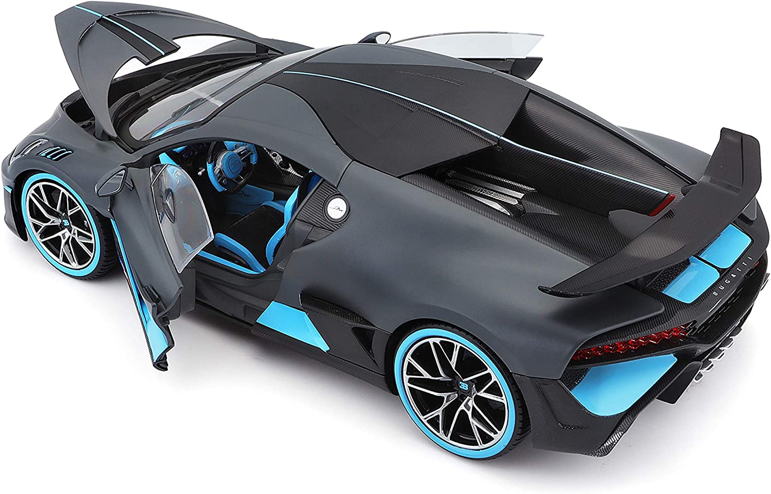 Bburago Bugatti Divo 1:18 Scale Diecast Car Model image number 4
