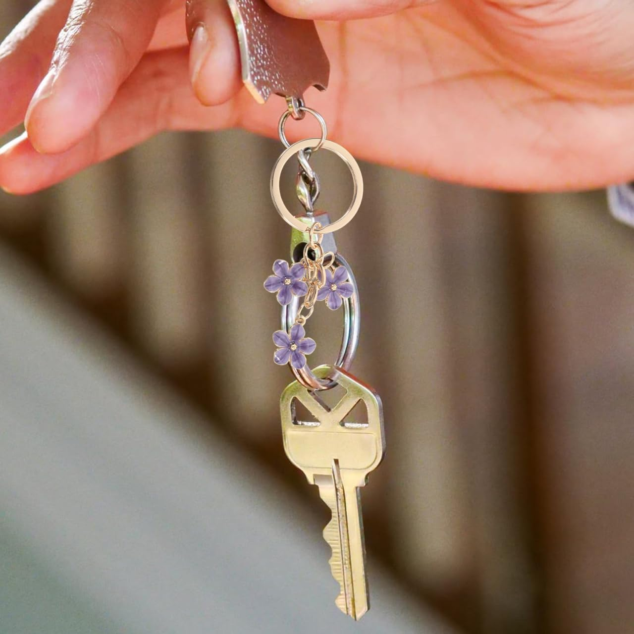 Didiseaon 3Pcs Floral Keychain Cute Flower Keychains for Women Stylish Cherry Blossom Keyring Pendants for Bags Phones and Everyday Accessories