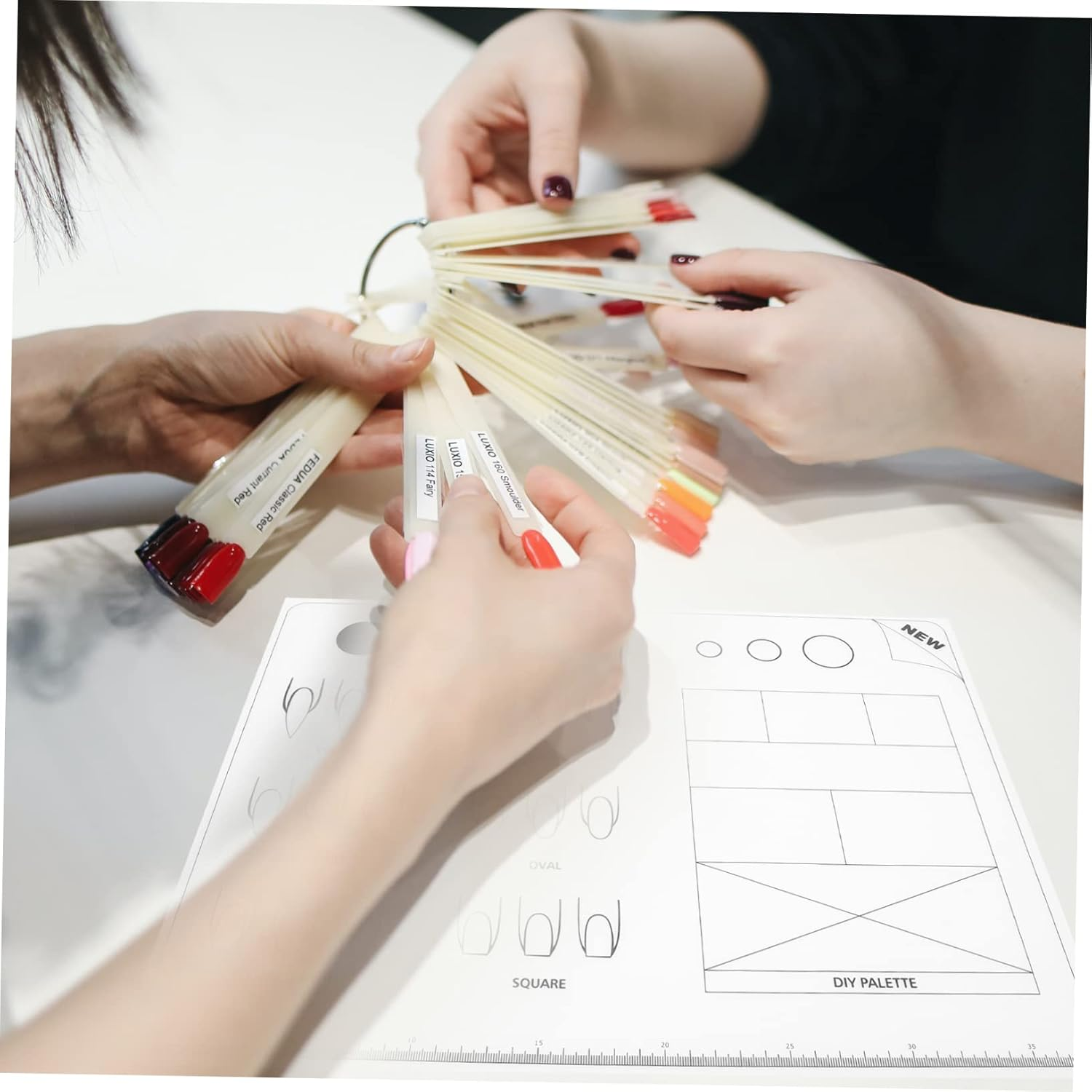 HEATSHAKING Acrylic Manicure Mat Silicone for Hand Cushion French Tip Nails Absorbent Mats for Girlsfriends image number 6