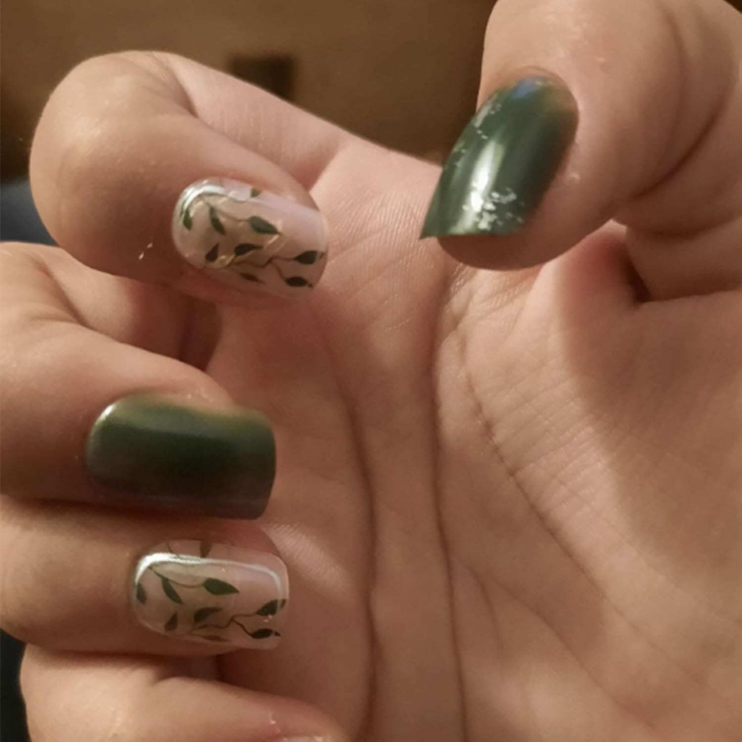 Aikeis 24 Pieces Green Leaves Green Branch Short Oval Nail Stickers Ink Art Design Fake Nails for Women Full Cover Nails Short Nails image number 3