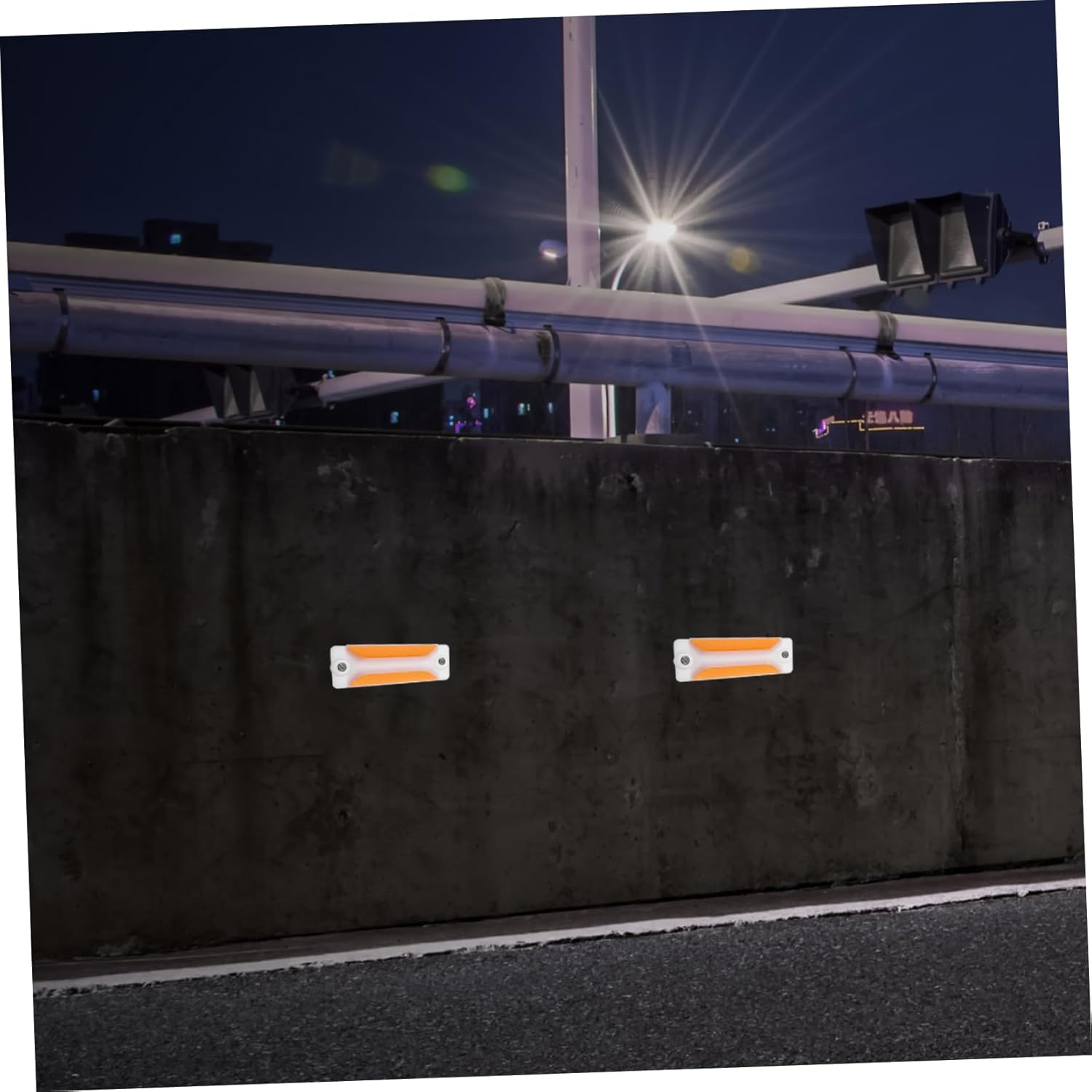 2Pcs Reflective Delineator Markers for Driveways Parking Lots Weatherproof Pavement Delineators Safety Reflectors as Warning Sign for Road Safety image number 6