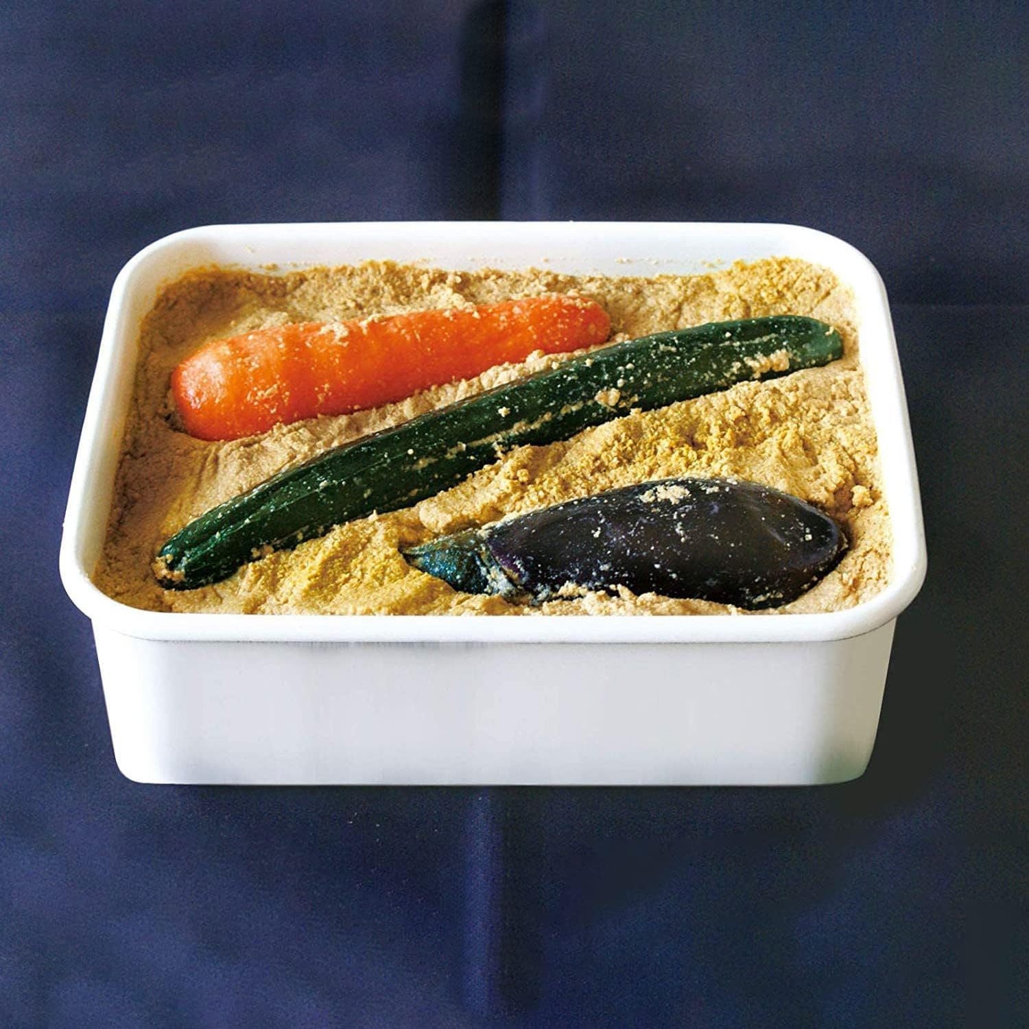 Fuji Hollow NK-201 Enameled Pickles Container, Little Bran Pickled Container, 0.9 Gal (2.8 L) image number 2