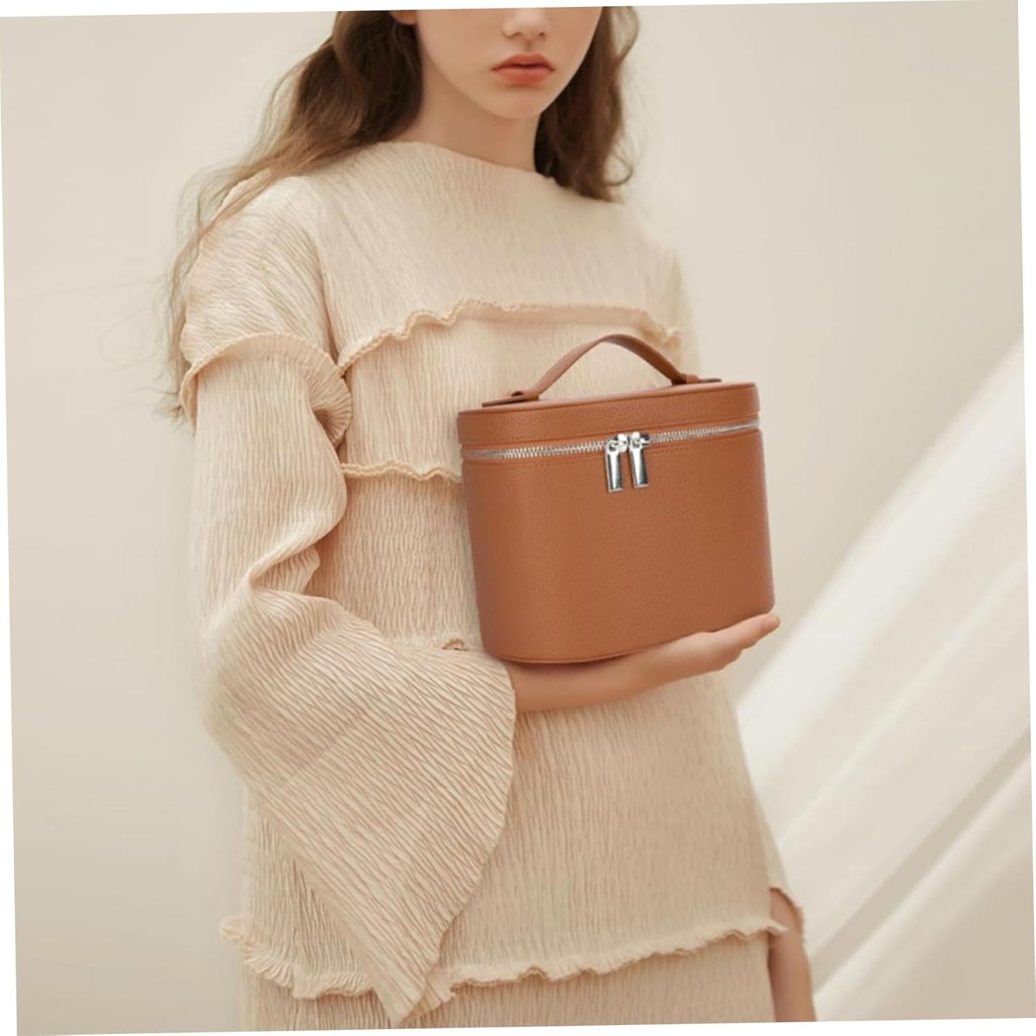 Makeup Bag, PU Leather Vanity Case with Removable Divider, Portable Cosmetic Bag with Handle and Zipper, Travel Makeup Case for Women, Vanity, with Dividers image number 4