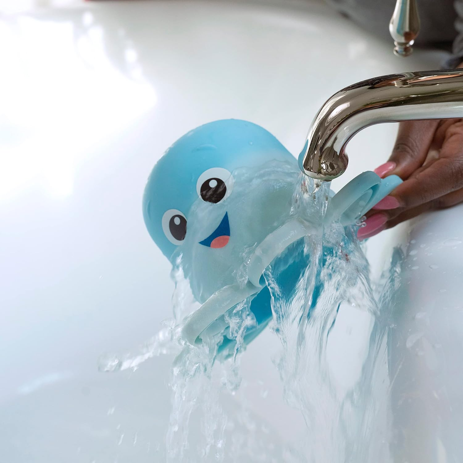 Baby Einstein Ocean Explorers Opus&rsquo;S Stack & Stream Sensory Stacking Cups, Ages 3 Months and Up image number 5