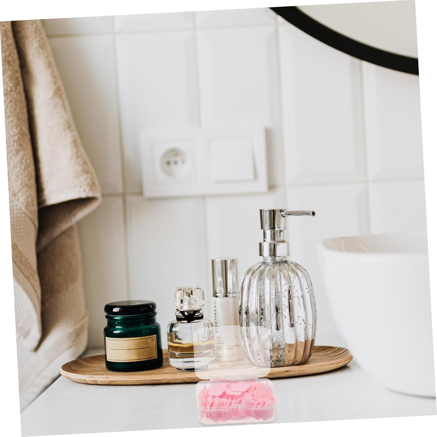 BESPORTBLE Travel Soap Flakes Small Sheets Portable Compact for Hotel Travel Outdoor Use