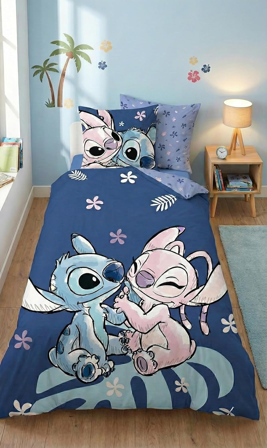 Stitch & Angel Leaf Bedding Set, Reversible Quilt Cover Duvet 140 X 200 Cm + Pillowcase 65 X 65 Cm, Polycotton image number 1