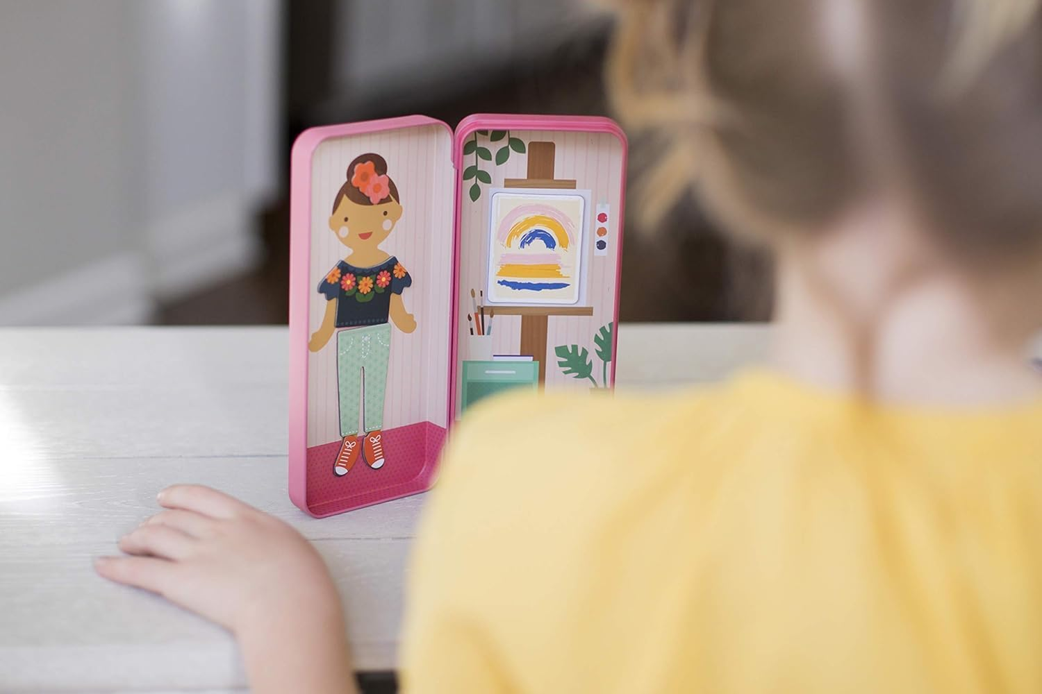 Petit Collage PTC269 Shine Bright: at the Studio Magnetic Dress up Game