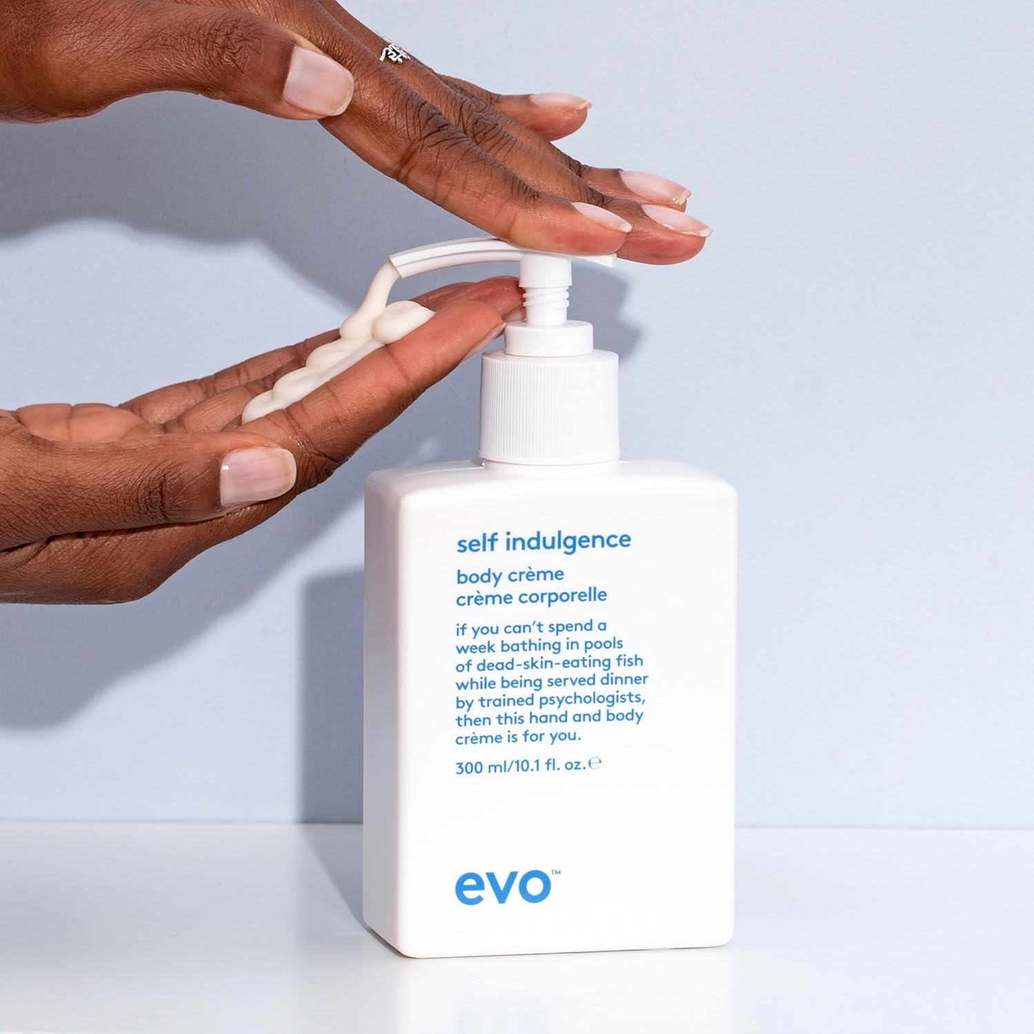 Evo Self Indulgence Body Cr&egrave;me - Full Size Lightly Scented Body Moisturiser, Hydrate & Soften All Skin Types - 300Ml image number 4