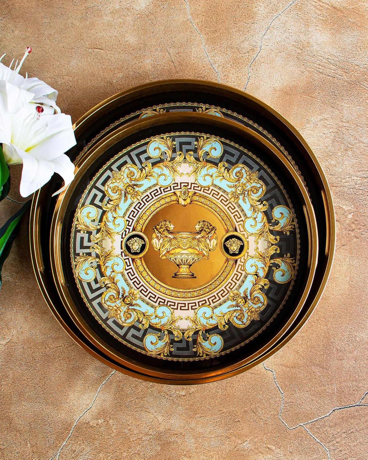 The House of Florence Venus Home Decoration Set of 2 round Serving Trays image number 4