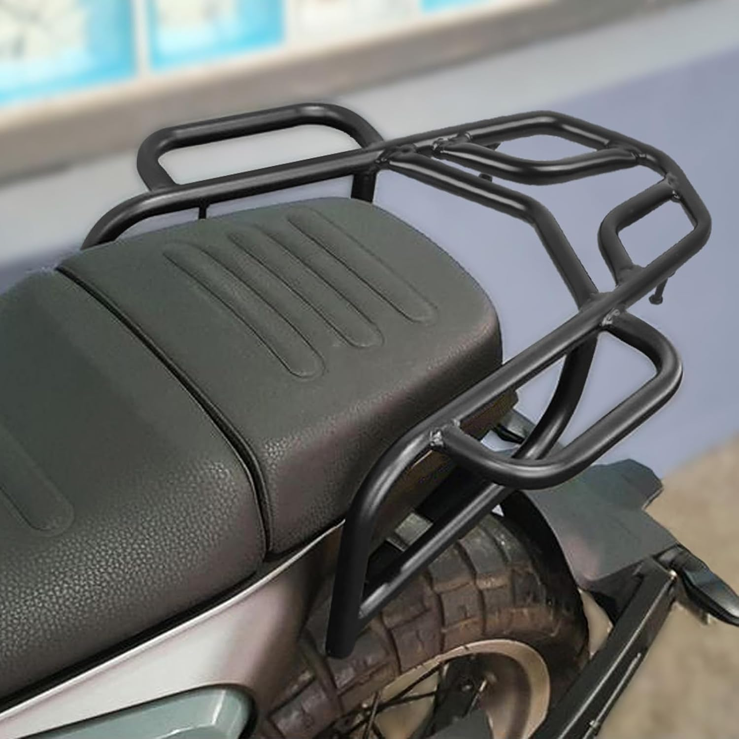 Motorcycle Rear Rack Luggage Rack Cargo Storage Carrier for Husqvarna SVARTPILEN VITPILEN 401 2018-2021 SVARTPILEN 125 2018-2023 SVARTPILEN 125 2021-2023, HJHU01