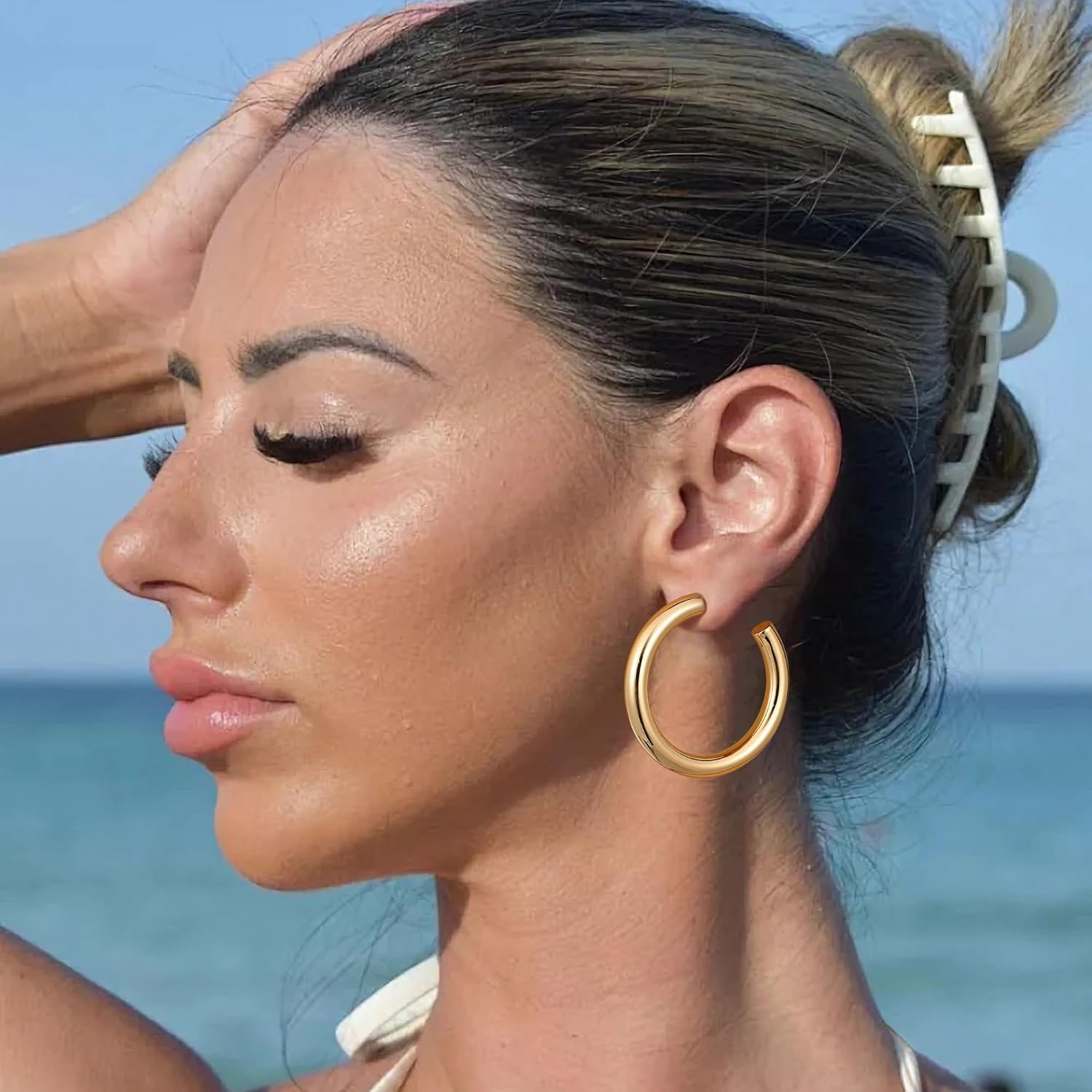 Gacimy Chunky Gold Hoop Earrings for Women 14K Real Gold Plated, 925 Sterling Silver Post Gold Hoops for Women image number 4