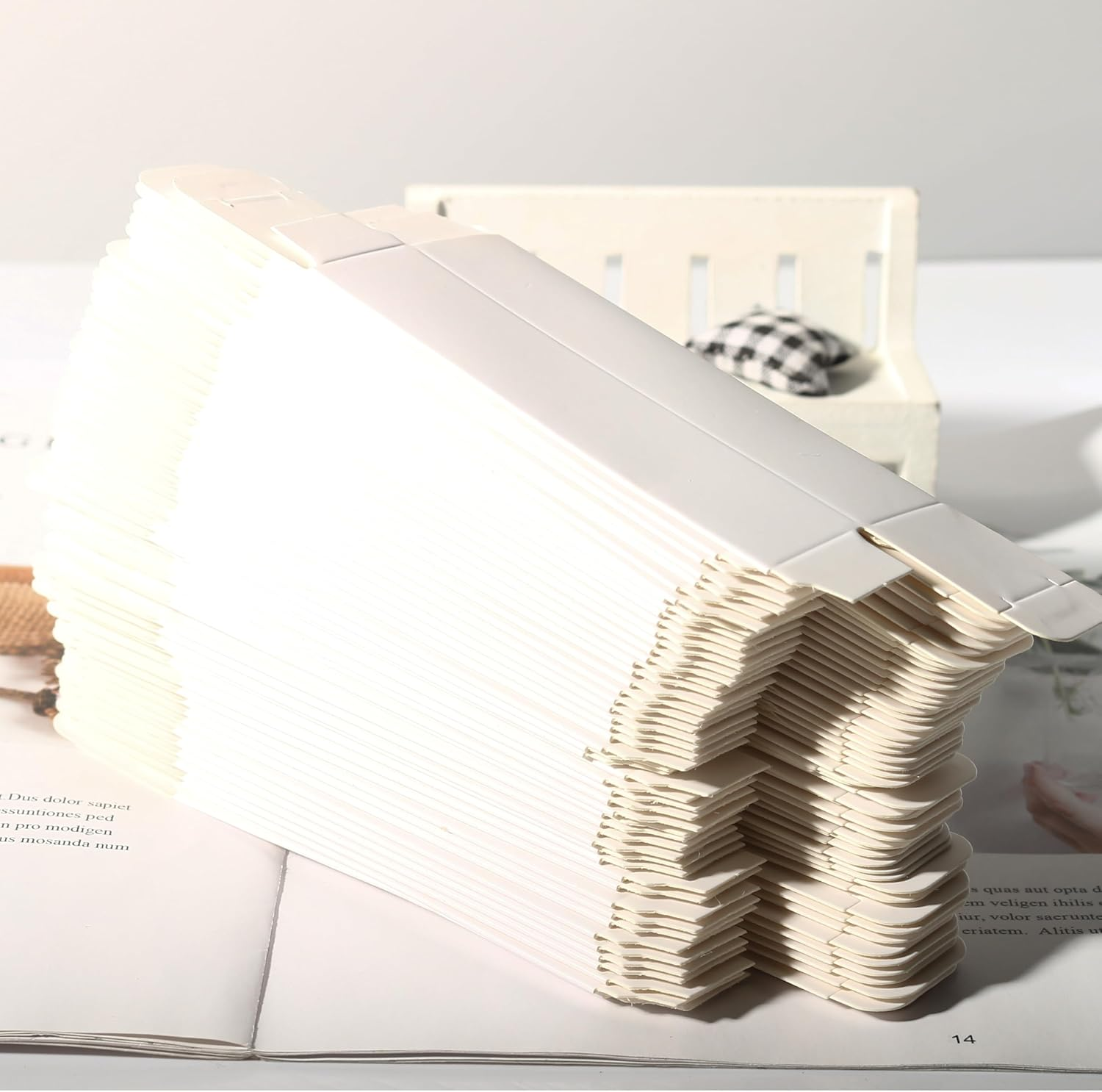 COSIDEA 50Pcs 25 * 25 * 95Mm Lip Gloss Craft Matte White Paper Box Small Packing Boxes 350Gms for DIY Cosmetics image number 1