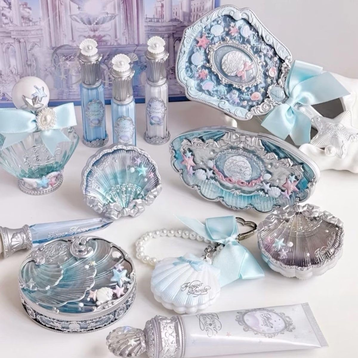 Flower Knows Shell Pearl Six-Color Eyeshadow Matte and Fine Shimmer Everyday Versatile Smooth Fit (C03)