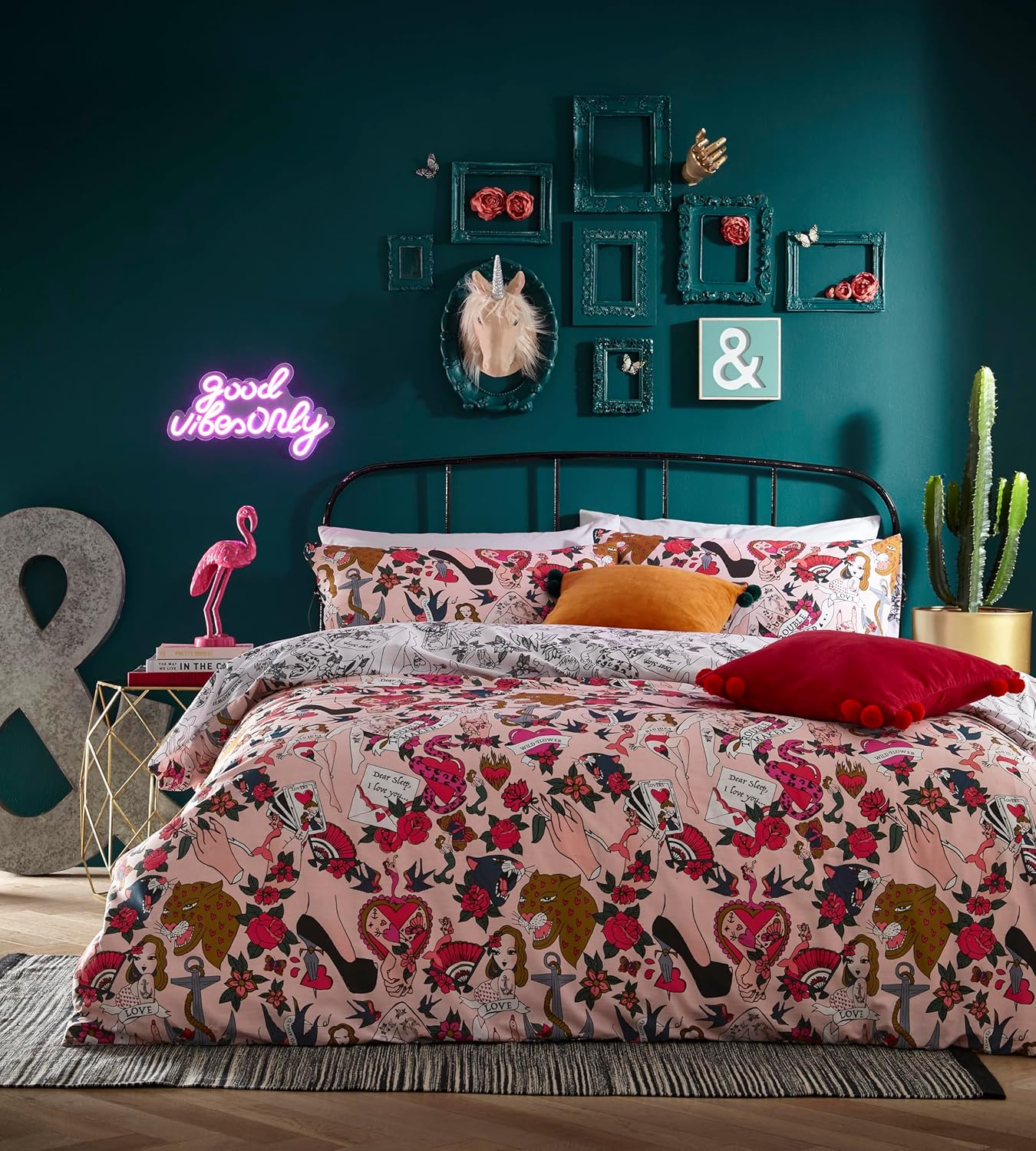 Furn Inked Duvet Cover Set &ndash; Tattoo Inspired Cartoon Print with Reversible Design, Polycotton Bedding (Pink Blush &ndash; Single) image number 2