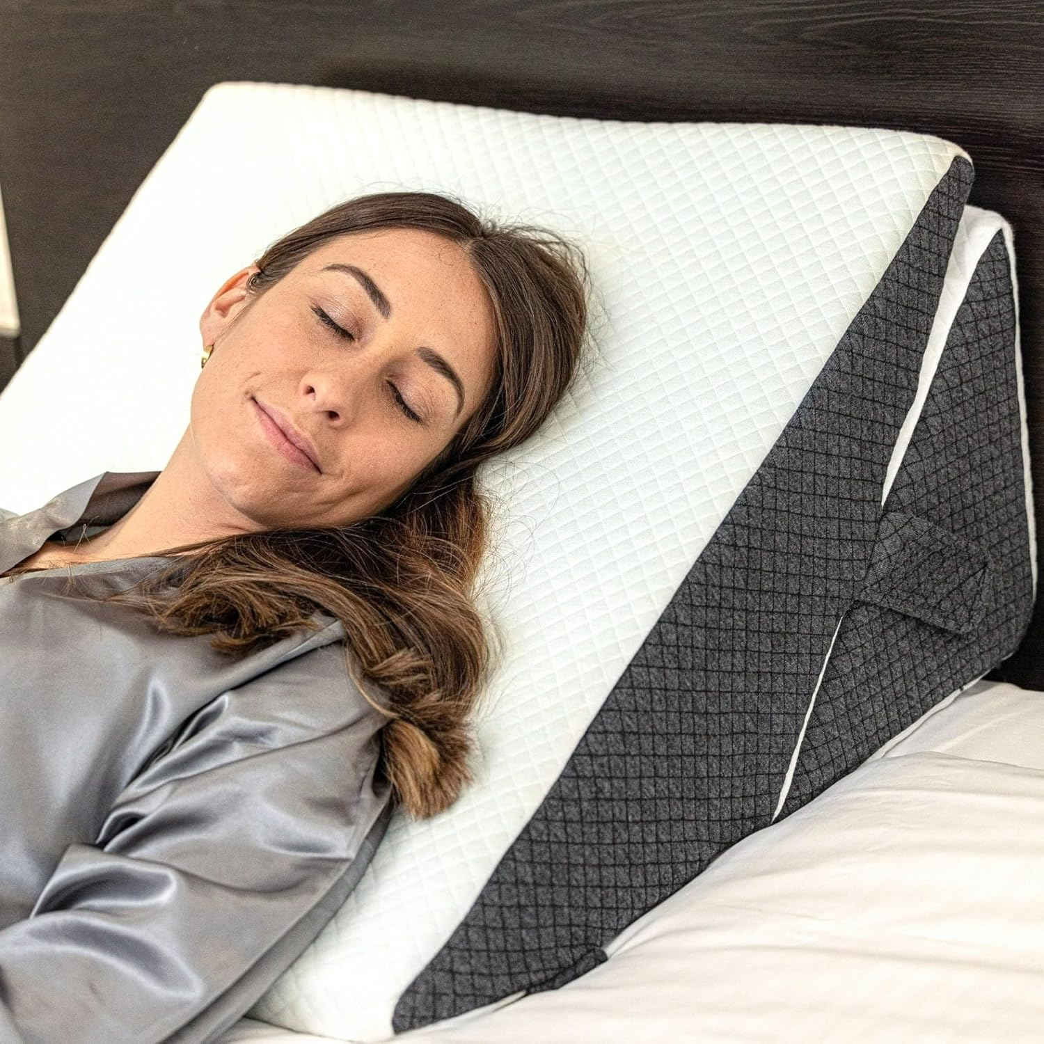 L&uuml;ndholm Wedge Pillow, Memory Foam with Bamboo Jacquard Cover, Orthopedic Bed Wedge for Back, Leg, Knee Support, Pain, Surgery, Reading image number 5