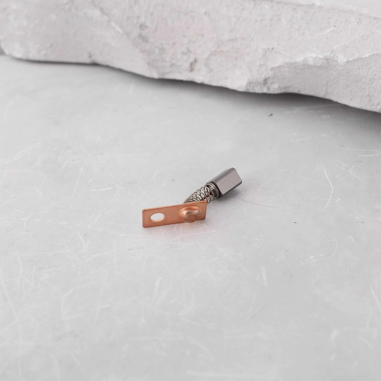 SG Store 4Pcs Carbon Brush 4X3X3Mm Compatible with Marathon Nail Drill Electric Manicure Machine image number 3