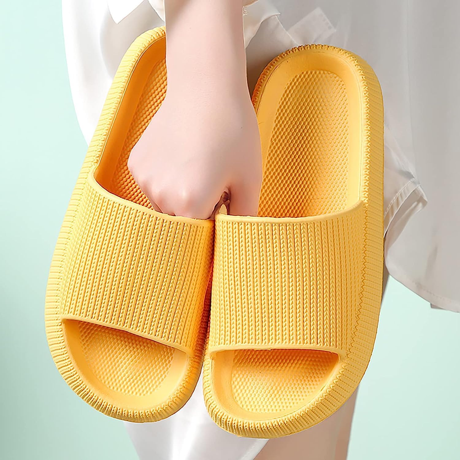 Comfort Cloud Slides for Women Sandal Summer Beach Pool Shoes Thick-Soled Quick Drying Pillow Slippers Non-Slip Bathroom Open Toe House Slippers