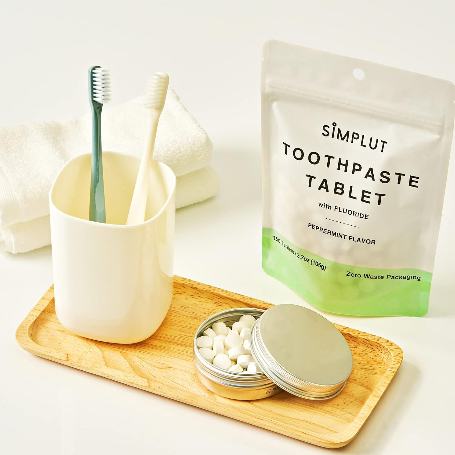 SIMPLUT Toothpaste Tablet &ndash; 60 Flavored Toothpaste Tabs &ndash; Mouthwash Tablets Ideal for Camping and Travel &ndash; Keep Your Breath Fresh on the Go (Peppermint) image number 6