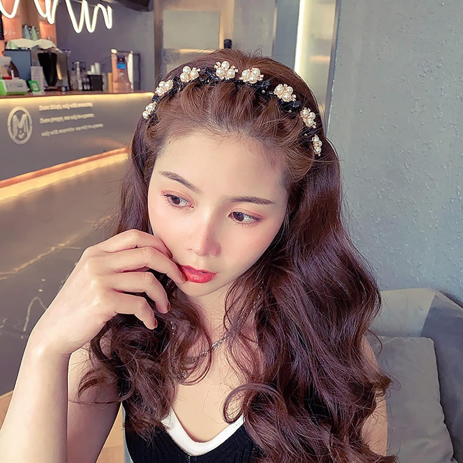 Yheakne Vintage Pearl Headband Hair Bands Rhinestone Pearl Bridal Headband White Faux Pearl Hair Bands Hairpiece Crystal Pearl Wedding Hair Accessories for Women and Girls image number 5