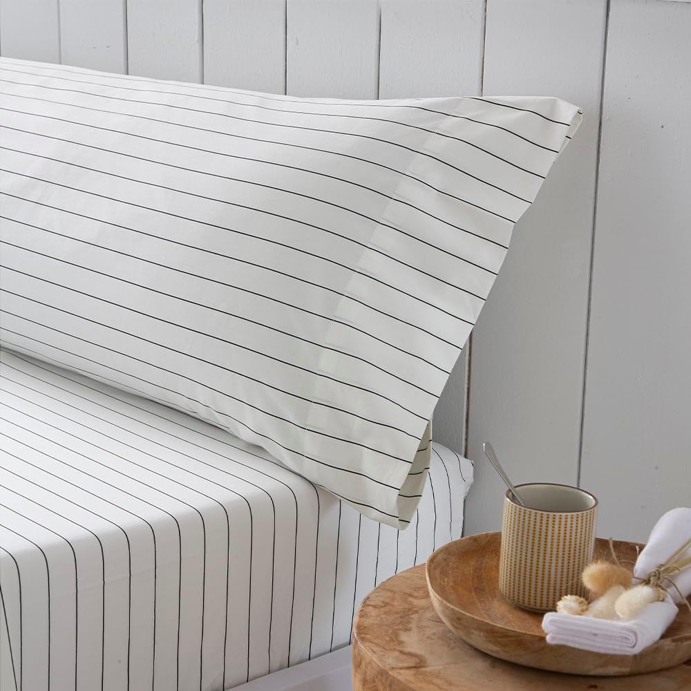 COTTON Artean Tula 200 Thread Count 100% Cotton 200 Thread Count Duvet Cover Set with Flat Sheet + 2 Pillowcases + Fitted Sheet, Light Beige image number 3