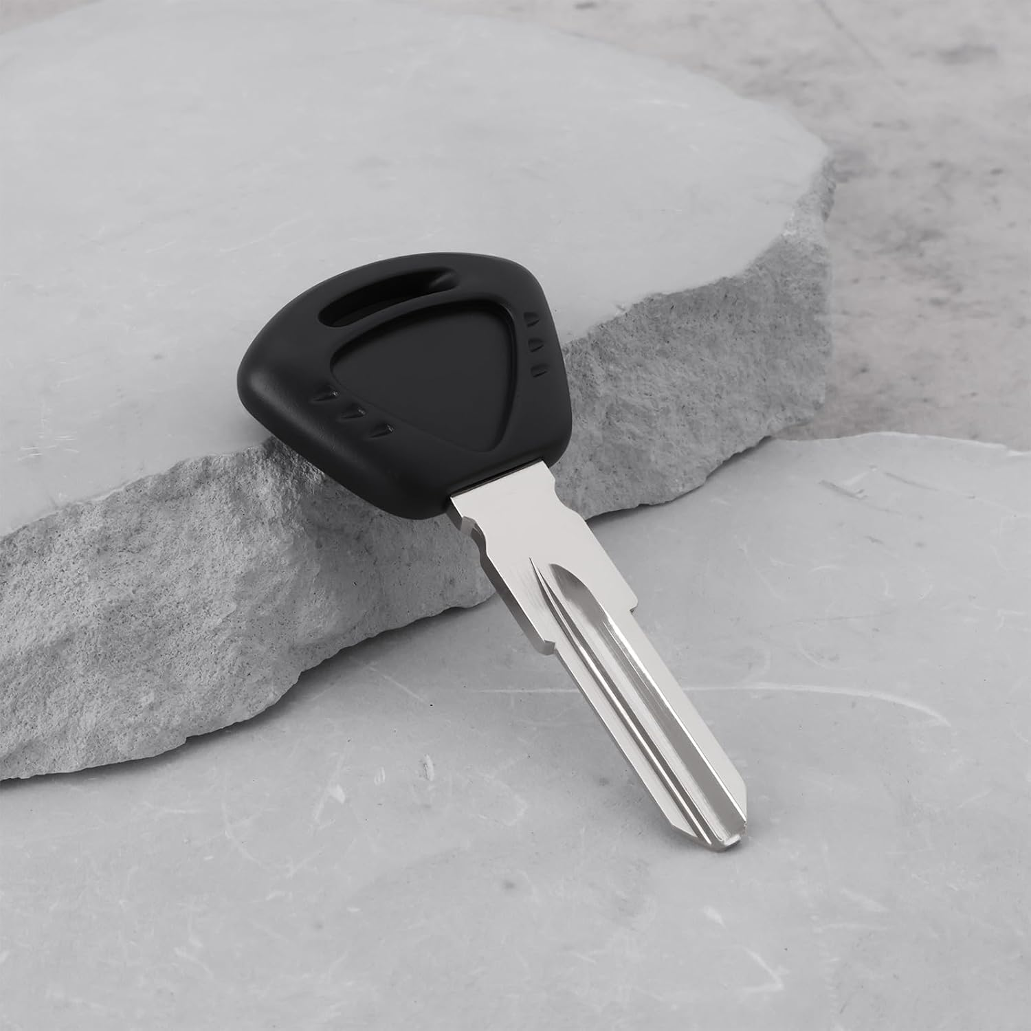 Briny River Motorcycle Uncut Blank Key Compatible with Triumph Daytona 675 2006-2020 Compatible with Daytona 675 R 2006-2020 image number 1