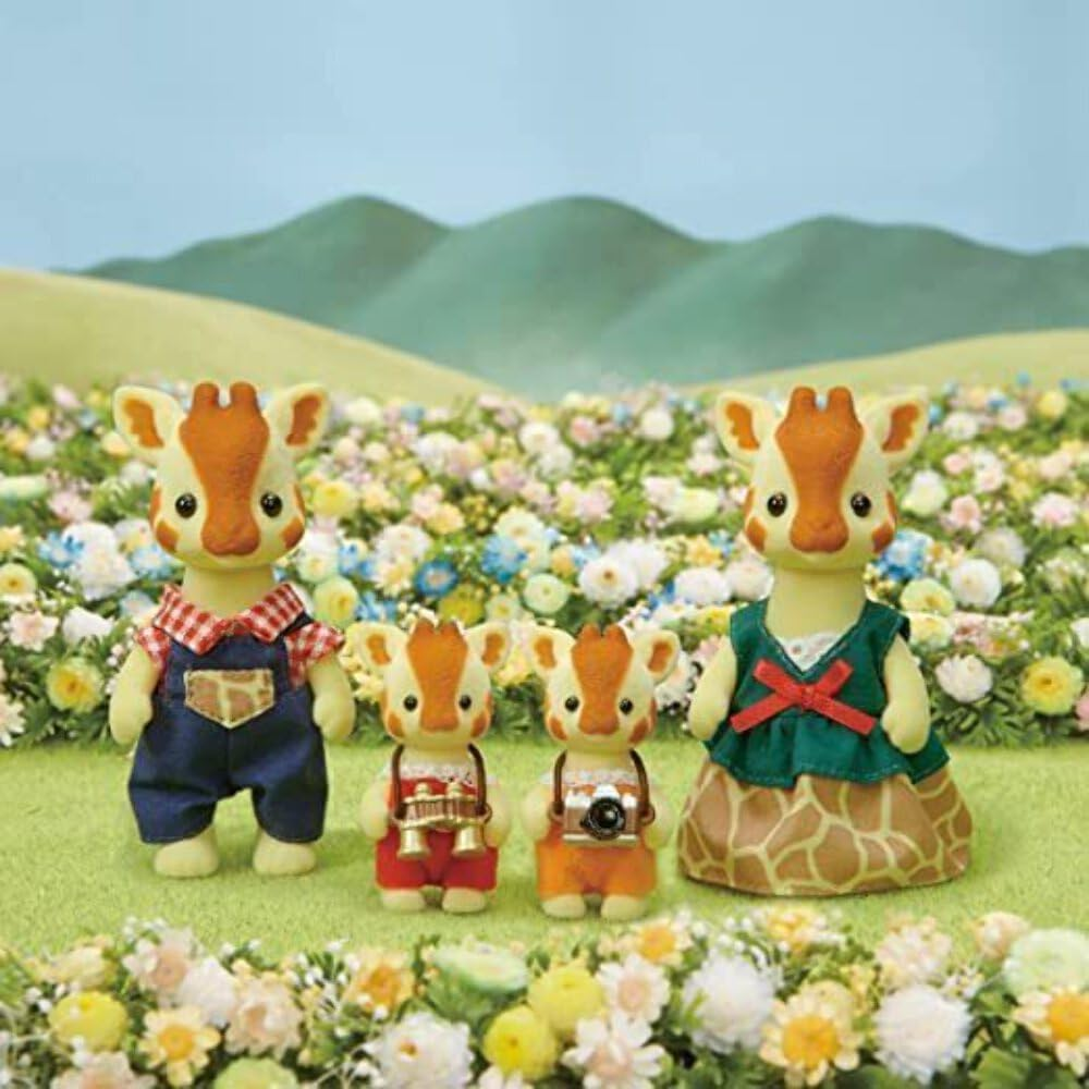 Sylvanian Families - Highbranch Giraffe Family image number 2