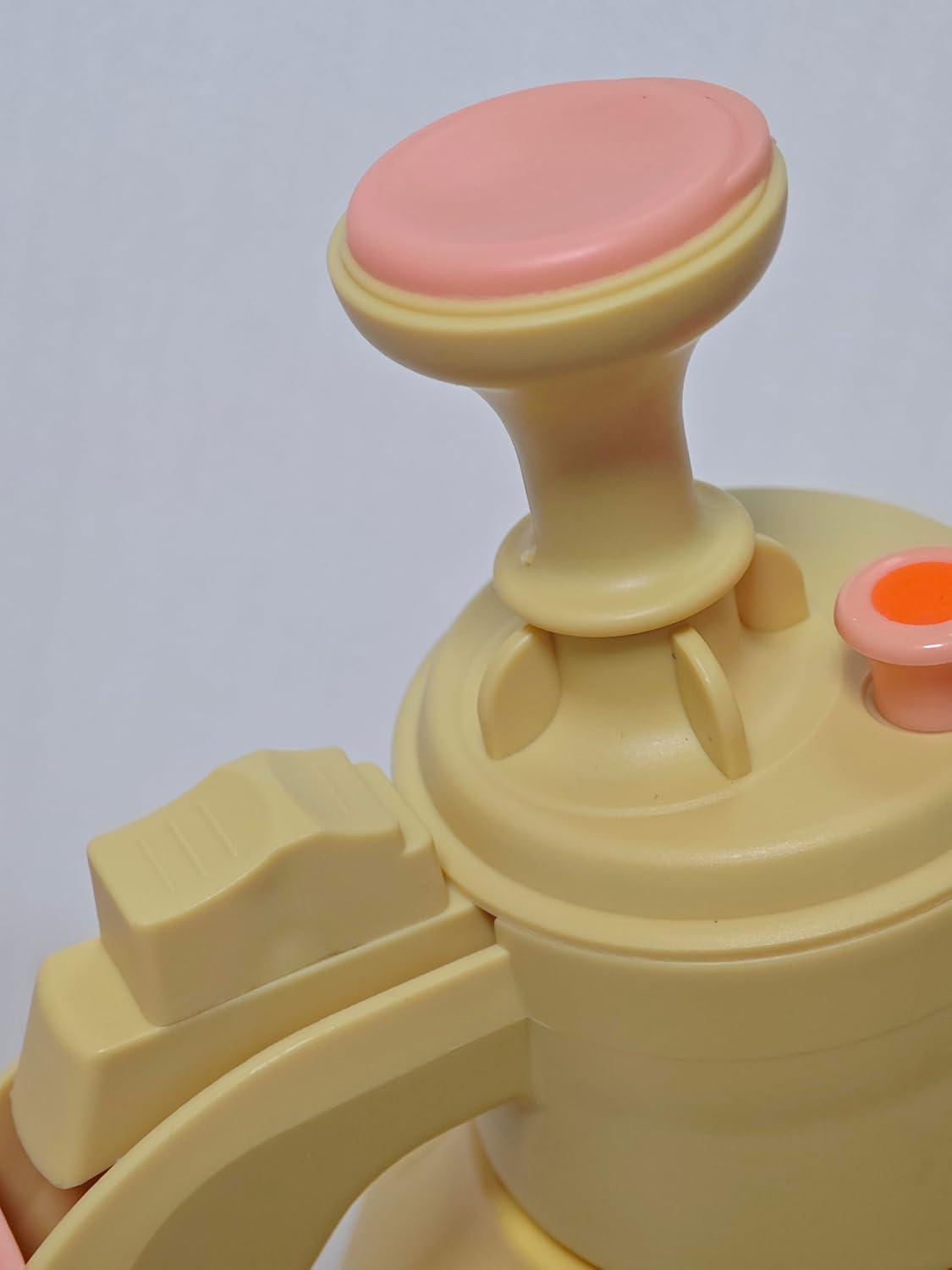 Pandachilla Water Spray Large Size 3L Garden Plant Punmp (Yellow) image number 1