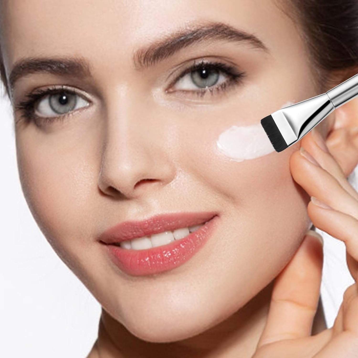 3Pcs Flat Foundation Brush Sets, Small Spatula Thin Makeup Brush with Makeup Puff Perfect for Blending Liquid Cream Foundation Concealer Applicator Cosmetics Makeup Face Brush Tools image number 1