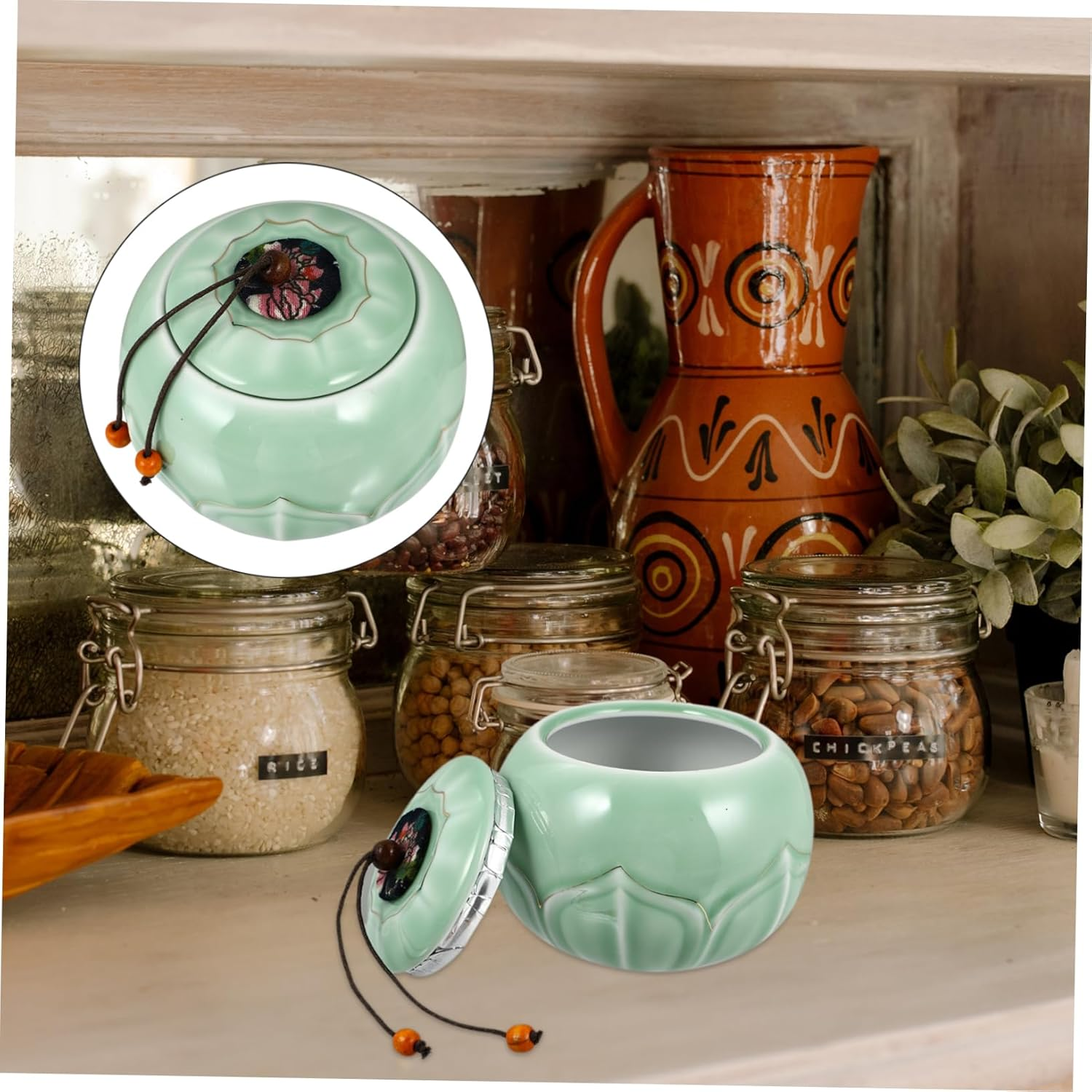 LABRIMP Lotus-Painted Gold Tea Can Creative Tea Storage Pot Sealed Jar for Home Office Use for Canister and Food Storage Needs image number 4