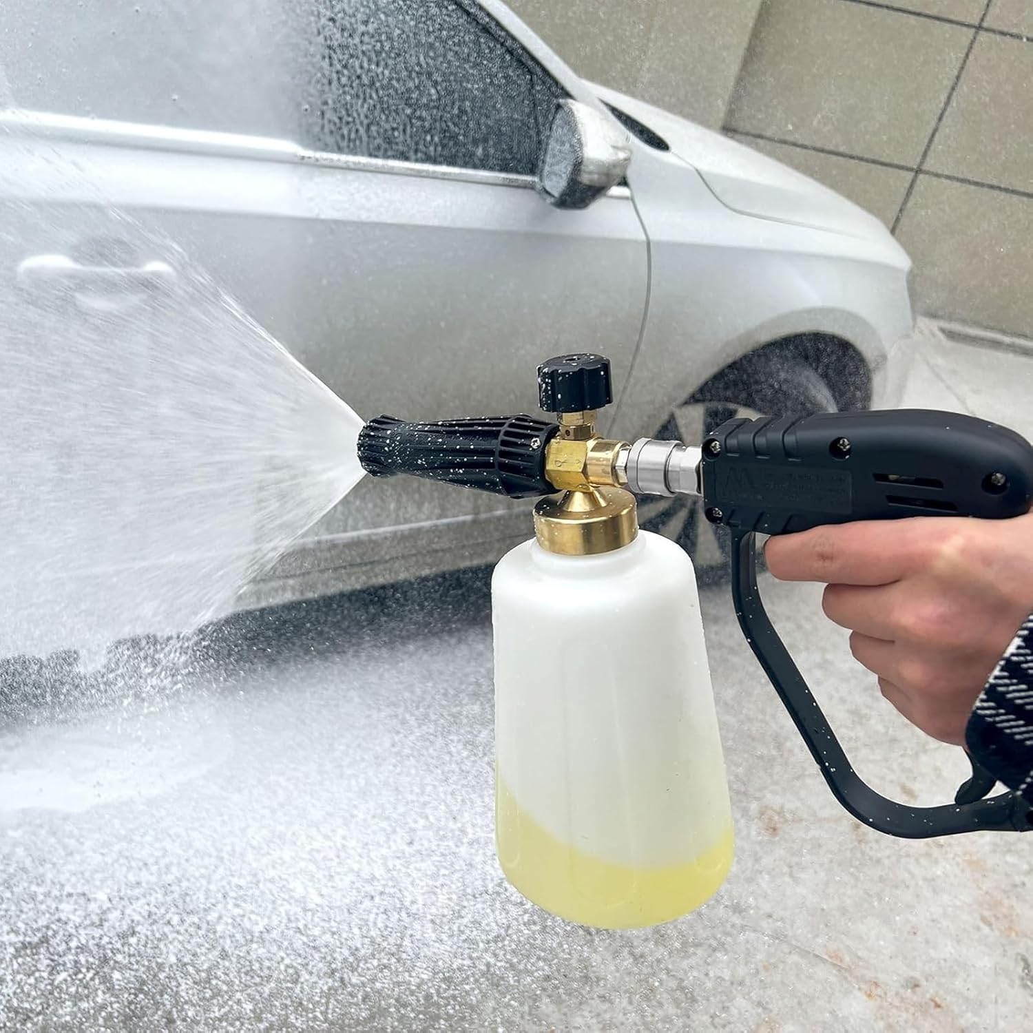 Short Pressure Washer Gun, 4000PSI 360&deg; Rotatable Swivel High Pressure Water Washer Handle, Car Washer Extension Wand Power Washer Gun for Foam Cannon and Nozzles image number 2