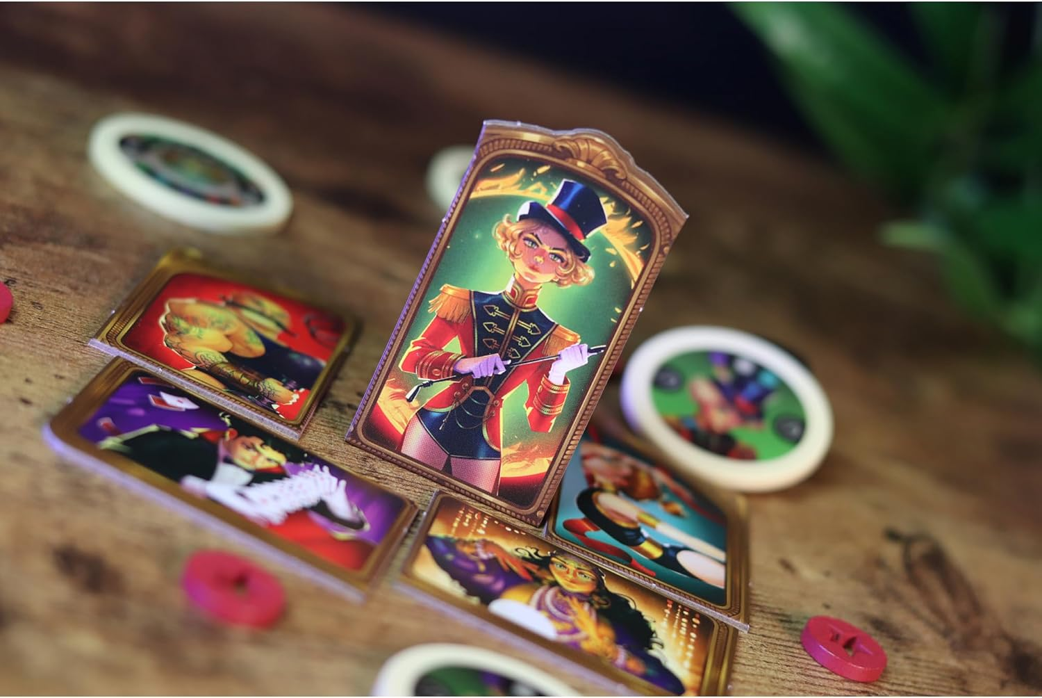 IELLO Flip Circus Card Game image number 6