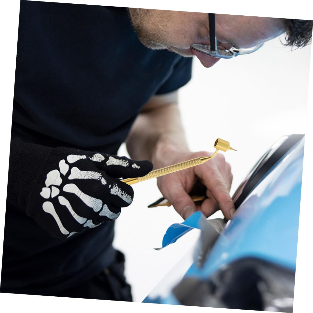 2Pcs Car Scratch Remover Paint Pens Slant Tip Design for Accurate Paint Application Auto Touch up Tool for Small Scratches Portable image number 6