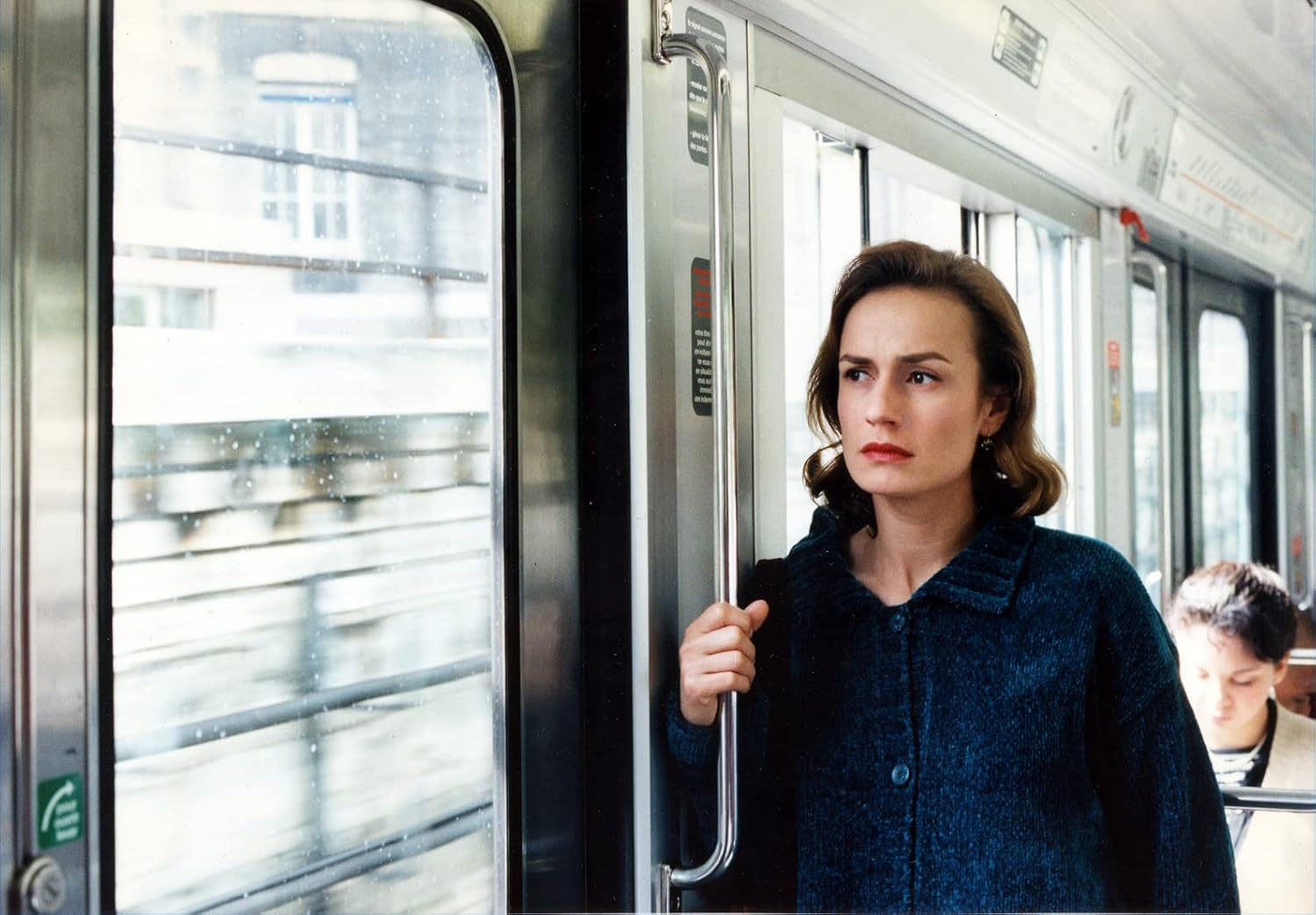 SECRET Defence image number 2