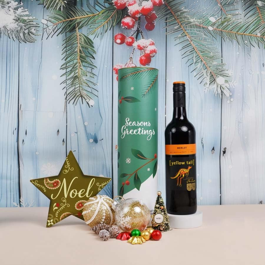 A Christmas Cracker - Yellow Tail Wine Gift Hamper (Merlot) image number 1