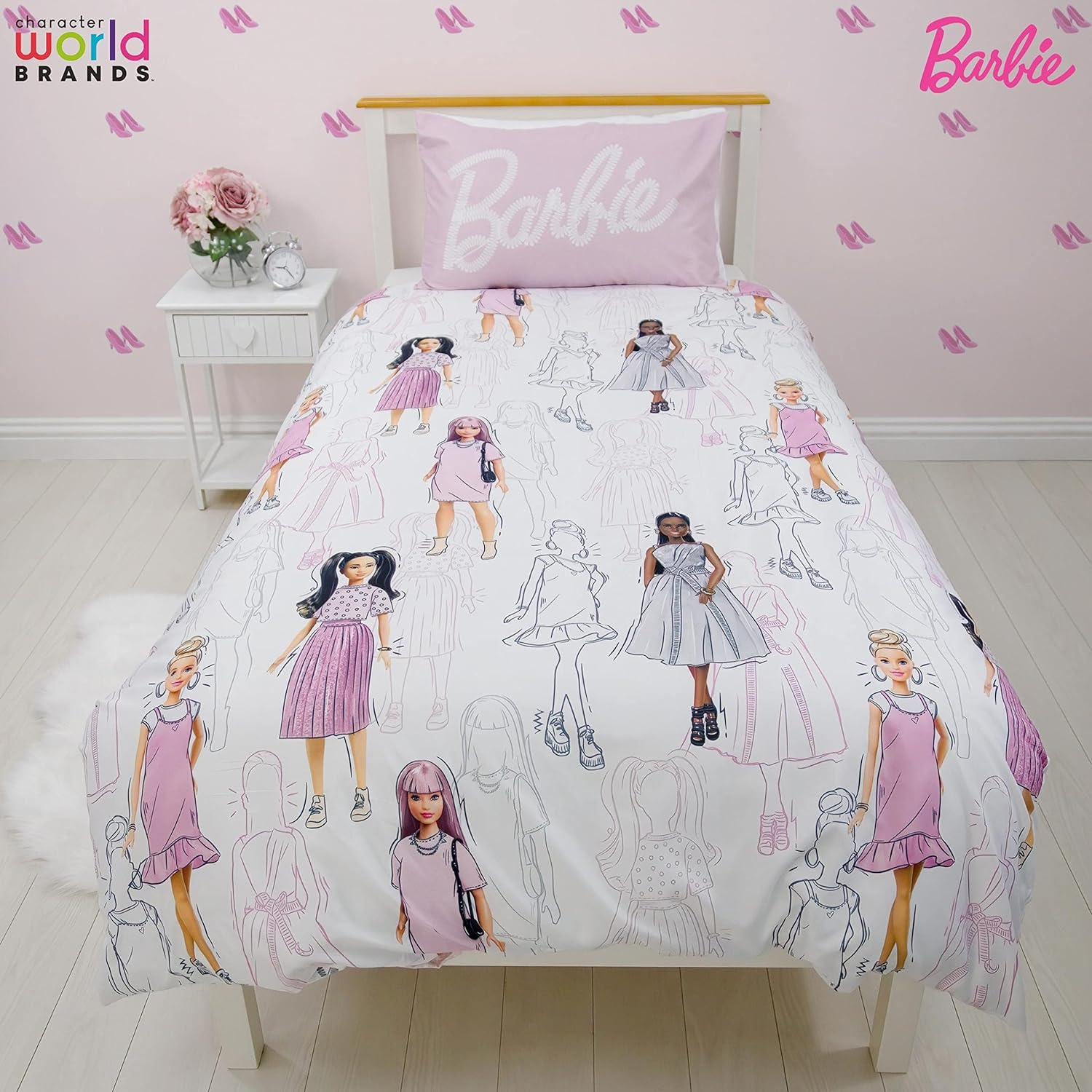 Character World Barbie Official Single Childs Duvet Cover Set | Figures Design Reversible 2 Sided Bedding Including Matching Pillow Case Brands Polyester Single Quilt Cover, Pink (BARFGSDS002UK1) image number 4