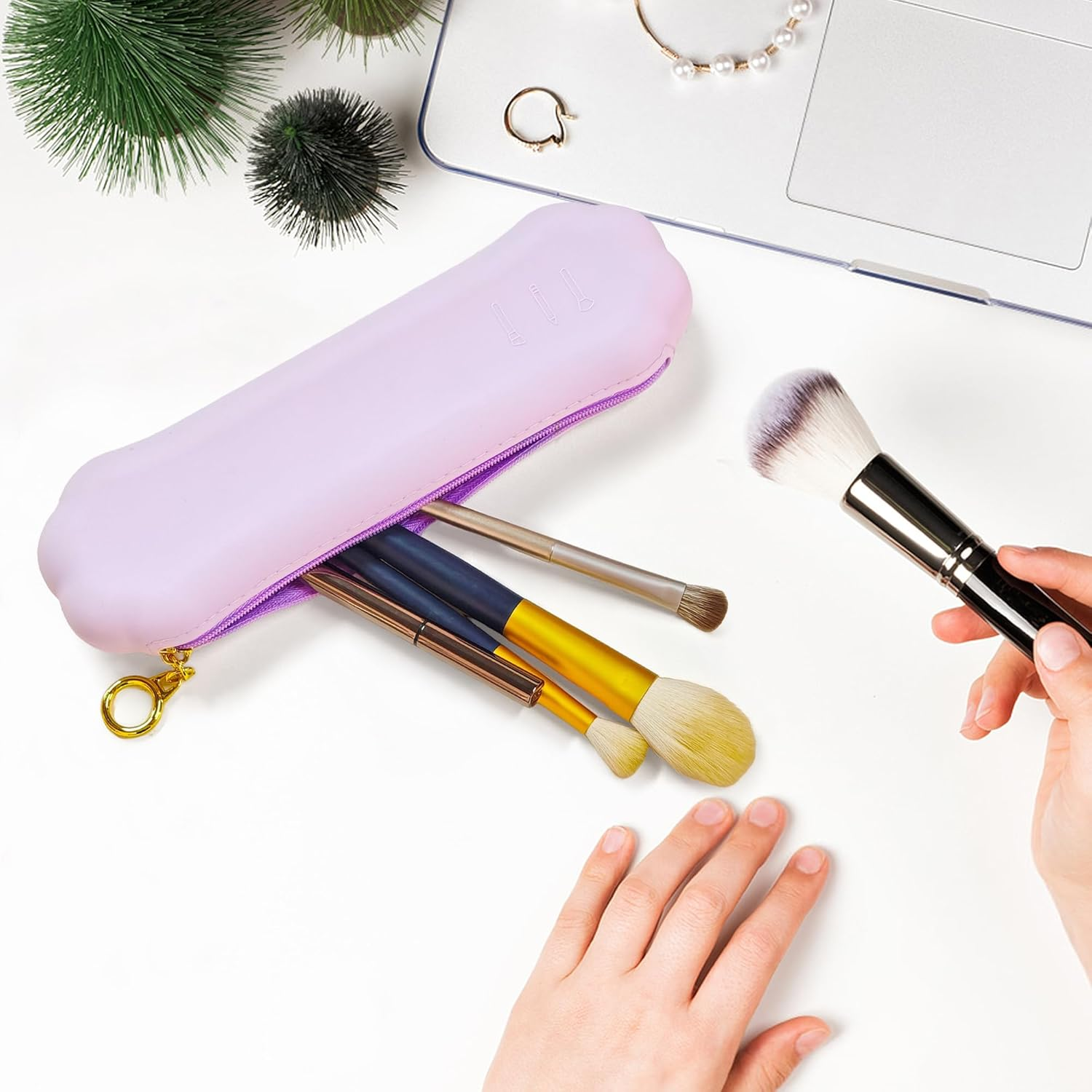 AWINNER Travel Makeup Brush Holder, Portable Silicone Make up Bag Organizer, Brushes Case with Anti-Fall Out Zipper Closure, Soft Cosmetic Pouch Travel Essentials, Purple, Modern - Pink image number 4