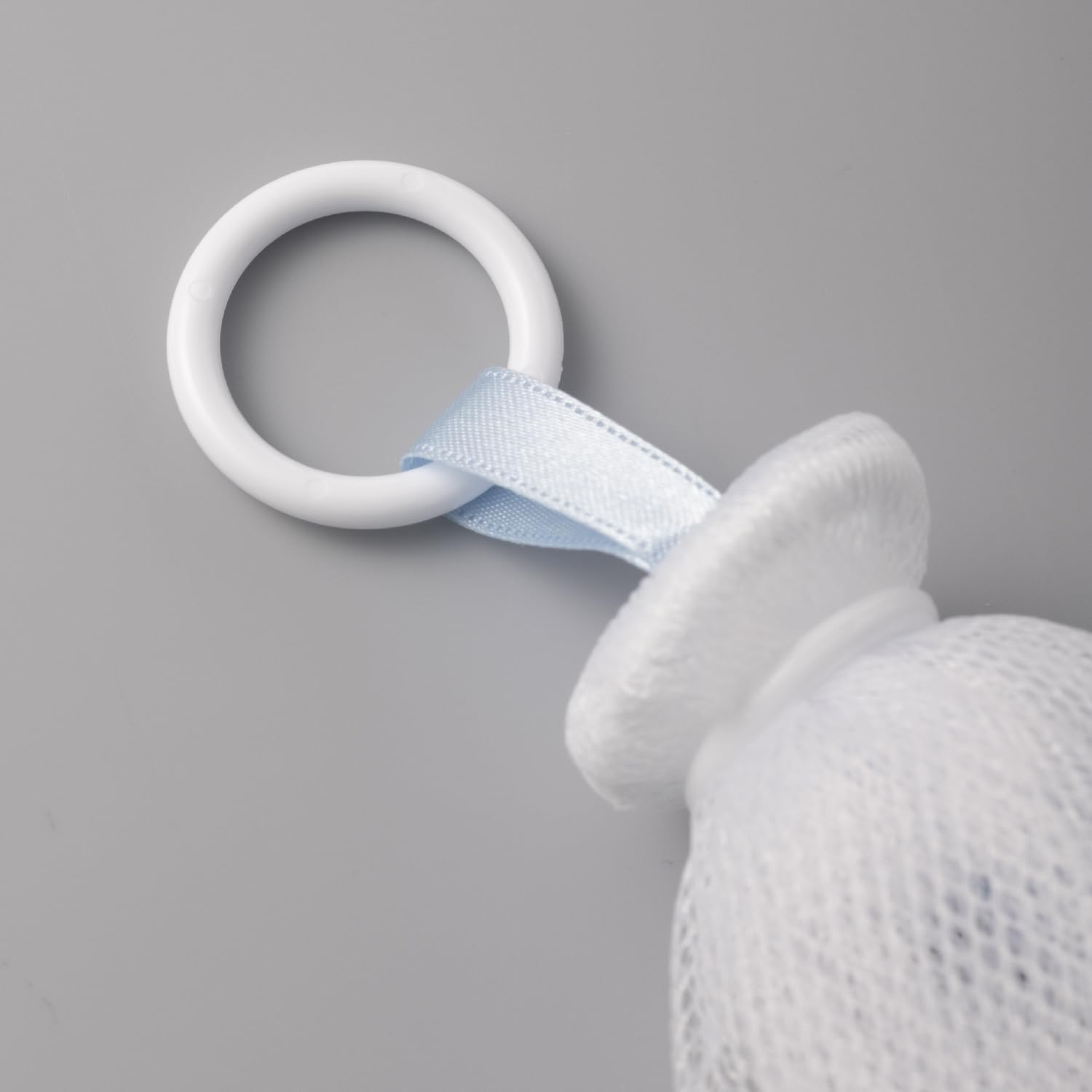 Kai KQ3019 Foaming Net for Facial Cleansing image number 3