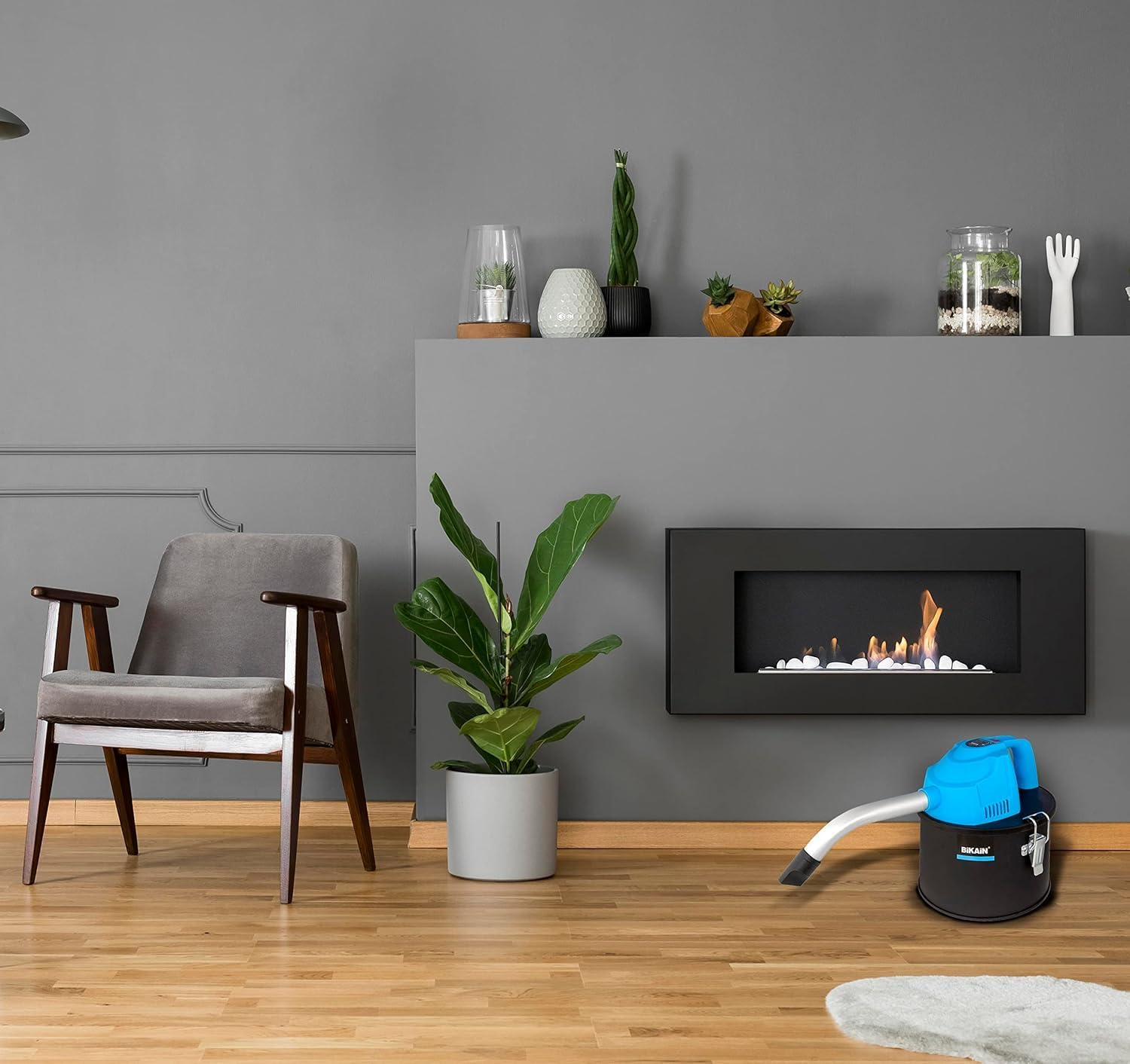 Ash Vacuum Cleaner Pellet Stove - Model DI600P - 600 Watt Motor Power - 4 Litre Capacity - HEPA Filter Cleaning System - Stainless Steel Container Bikain image number 2