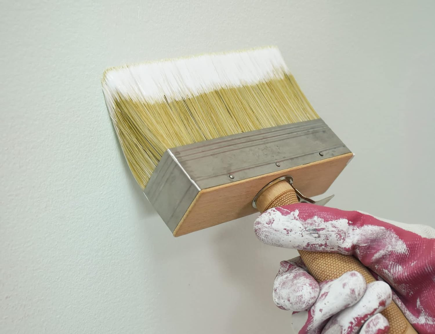 ROLLINGDOG Deck Stain Brush Applicator - Limewash Brush Wood Handle Large Deck Stain Brush for Wall, Wood, Fence, Floor Painting(5.5 Inch) image number 1