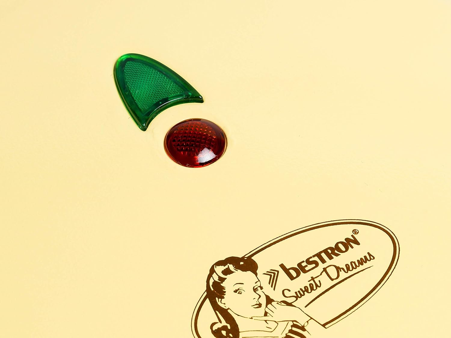 Bestron Donut Maker in Retro Design, Mini Doughnut Maker for 7 Small Doughnuts, Includes Baking Light and Non-Stick Coating, 700 Watt, Colour: Yellow - Pink image number 7