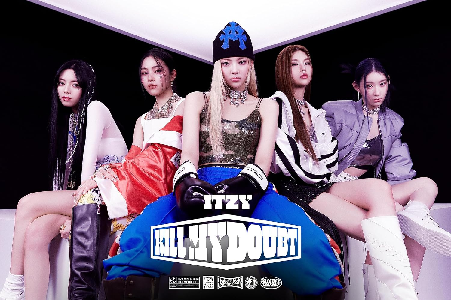 ITZY KILL MY DOUBT 7Th Mini Album Cassette Tape Random Version Case+1Ea Cassette Tape+Booklet+1P Photocard+1Ea Deco Sticker+Tracking Sealed image number 2