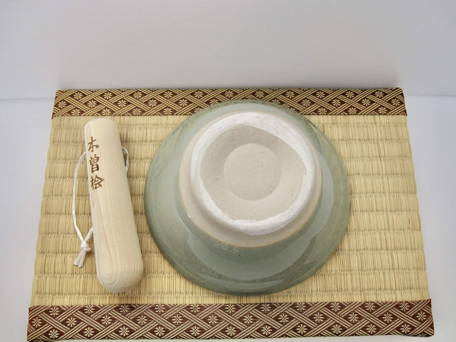 Made in Japan Mortar & Pestle (Suribachi & Surikogi) Set Authentic Mino Ware Pottery, Small 5.98 Inches, Pale Blue-Green with Arabesque Pattern, M882-50