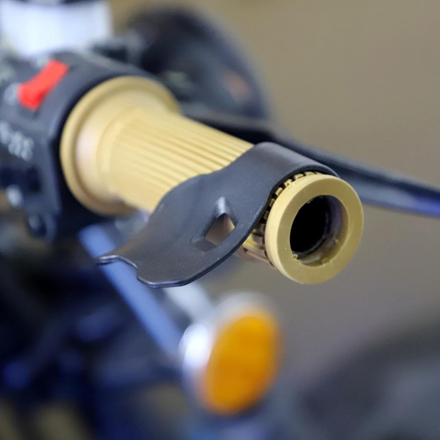 Motorcycle Cruise Control Throttle Assist, Motorcycle Throttle Booster, Hand Rest Control Grips, Accessories to Control Throttle, Accelerator Assist, Motorcycle Throttle