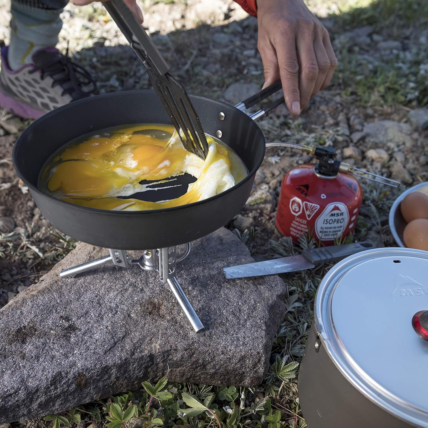 MSR Windburner 8-Inch Ceramic Nonstick Camping and Backpacking Skillet image number 2