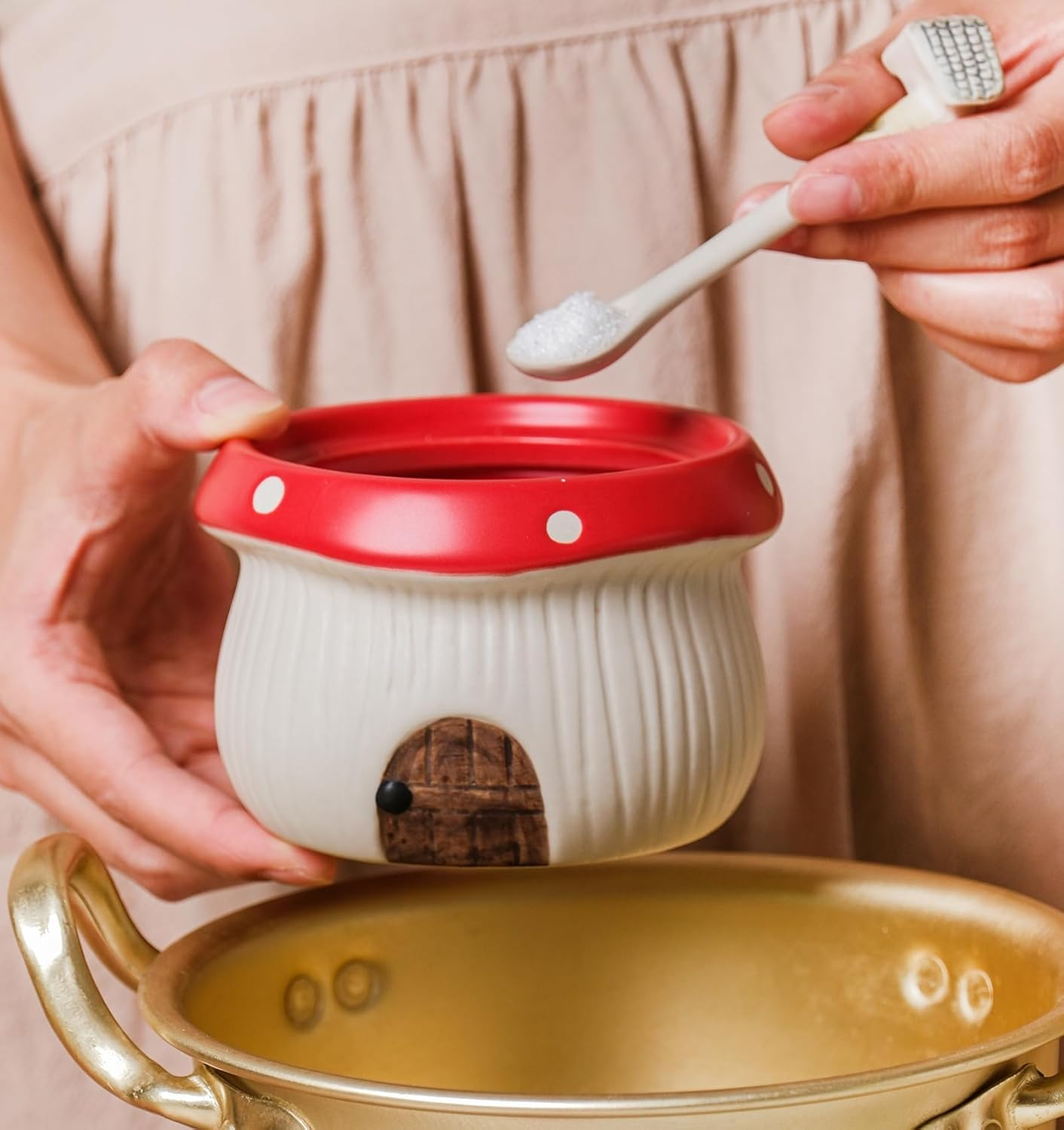 RESVUGA Ceramic Sugar Bowl with Lid & Spoon, Cute Mushroom House Design. Porcelain Seasoning Storage Jar, 14 Ounces. (Yellow) - Pink image number 4