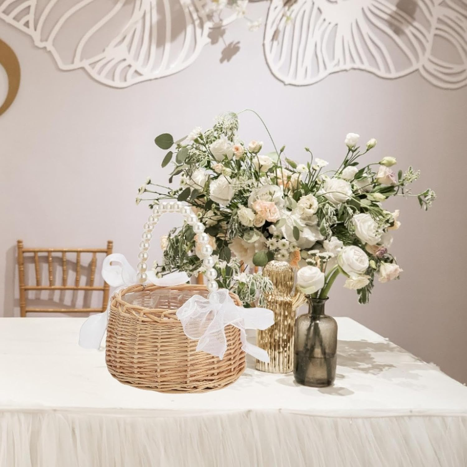 Elegant Flower Girl Basket for Wedding Ceremony image number 1