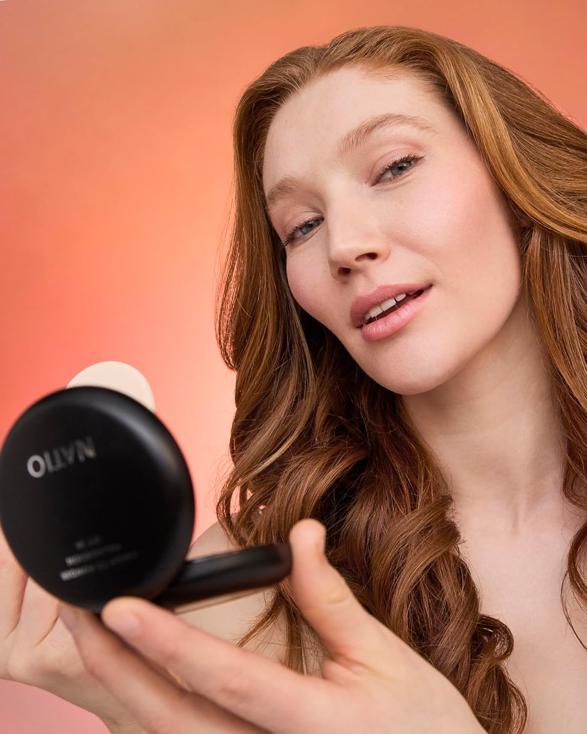 Cream to Powder Foundation SPF 20 - Light Honey 9.5G - Velvet Foundation with Satin Finish - Made in Australia image number 5