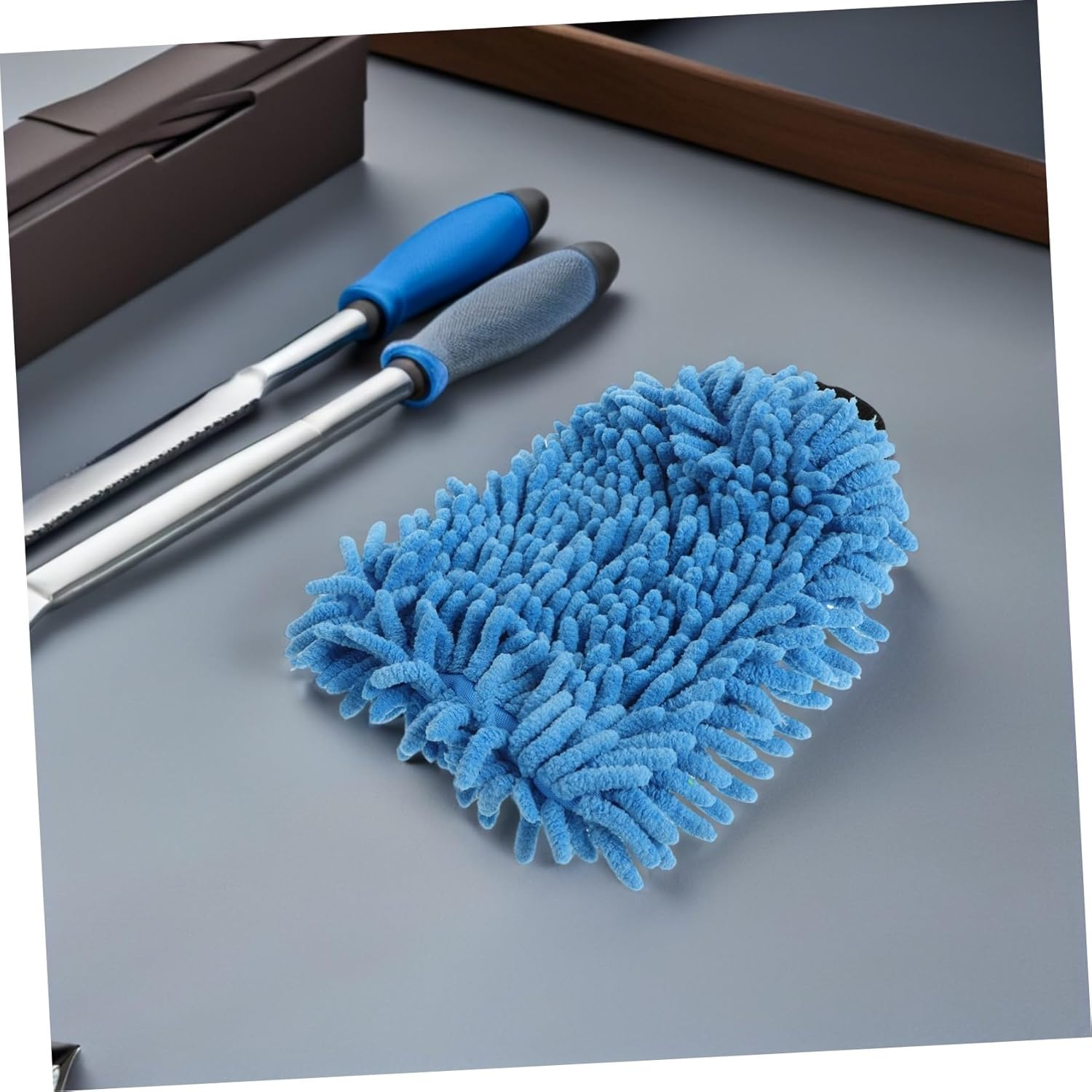 OSOLADY 4Pcs Car Wash Mitts Chenille Microfiber Gloves Absorbent Detailing Mitts for Cars Motorcycles Trucks Automotive Cleaning Tools Exterior Care Random Color image number 4