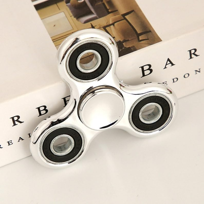 HERSE Tri-Wing Fidget Spinner, Green image number 2