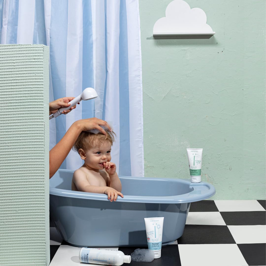 Na&iuml;f Kids Shampoo 200 Ml image number 2